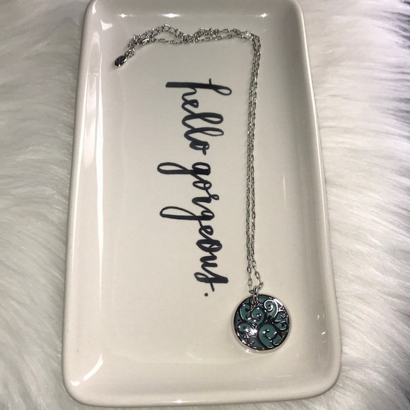 Annaleece by DeVries Ornate necklace - Picture 2 of 4